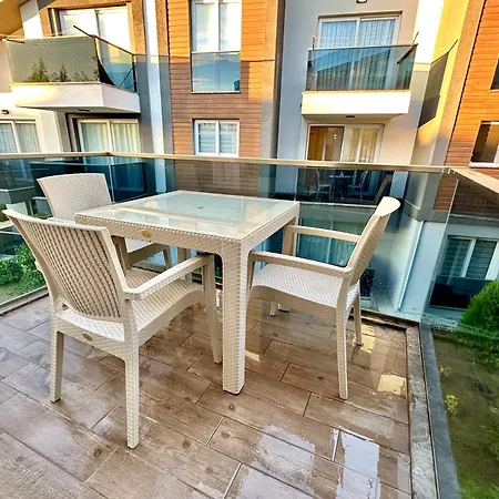Apartamento Two Bedrooms With Large Pool *