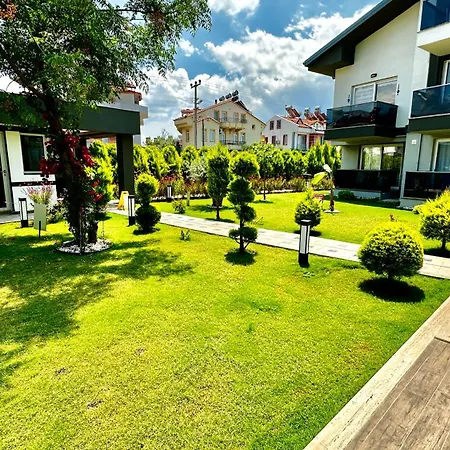 Daire Two Bedrooms With Large Pool